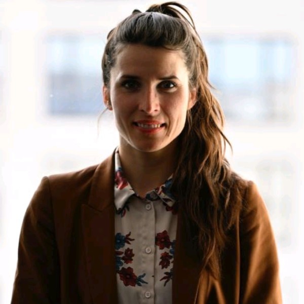 Vivien Bender